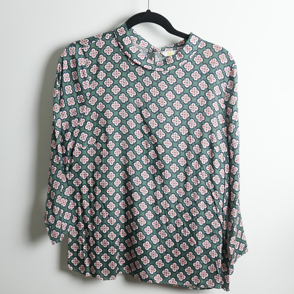 Boden Pink Green Mod Floral Retro Sleek Blouse